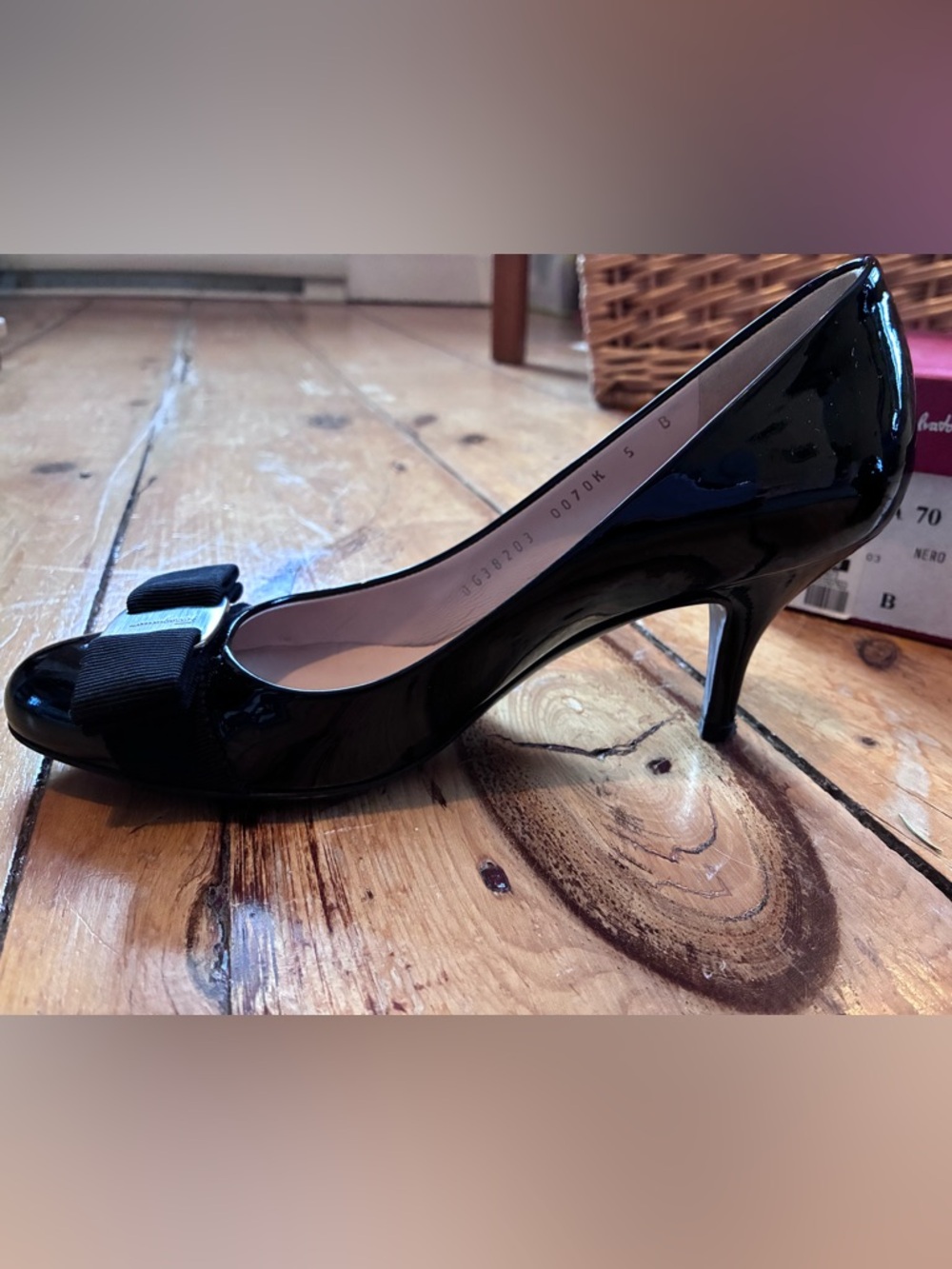 Salvatore Ferragamo Black Patent leather Carla Pumps - Picture 12 of 12